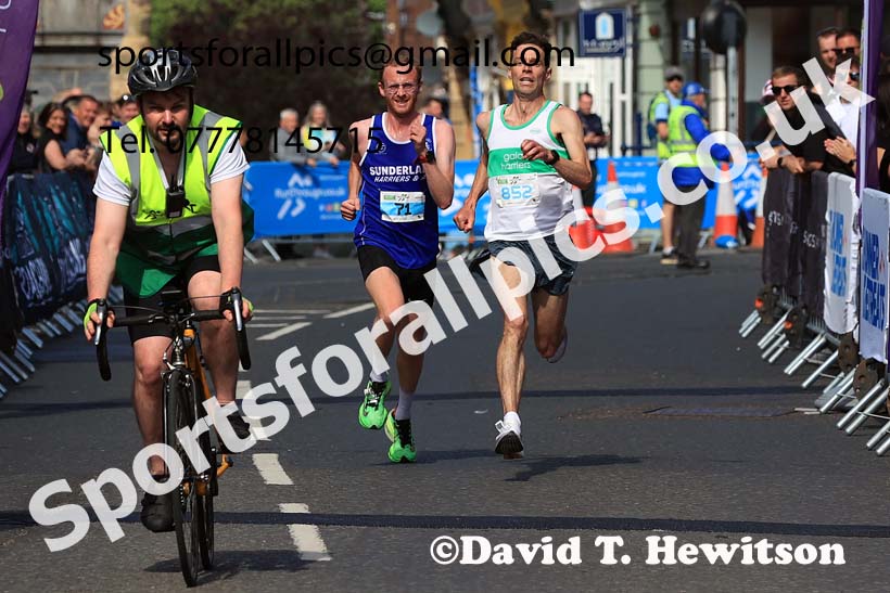 The 2024 Morpeth 10k Road Race.  Photo: David T. Hewitson/Sports for All Pics